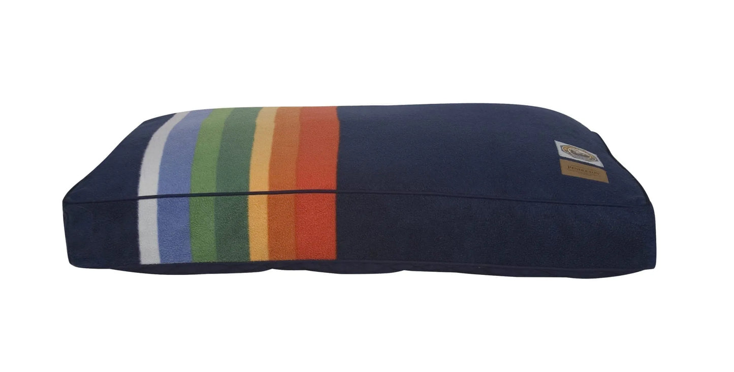Pendleton Crater Lake National Park Pet Napper Fleece Dog Bed