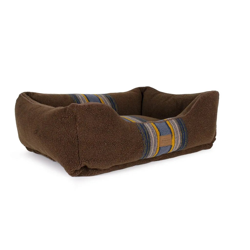 Pendleton Vintage Camp High Ridge Kuddler Berber Dog Bed