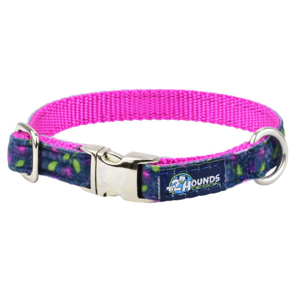 Midnight Dahlia Velvet Essential Dog Collar