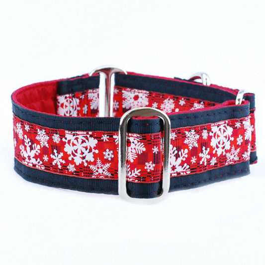 Buffalo Plaid Snowflake – Exclusive Martingale Dog Collar