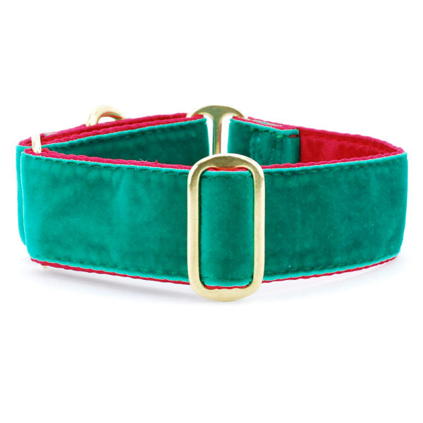 Holiday Velvet – Green/Red Buckle Martingale Dog Collar